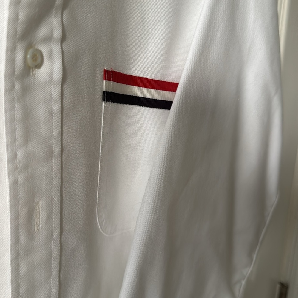 Thom Browne Button Down men’s large. Red White and Blue Grosgrain Pocket Accent